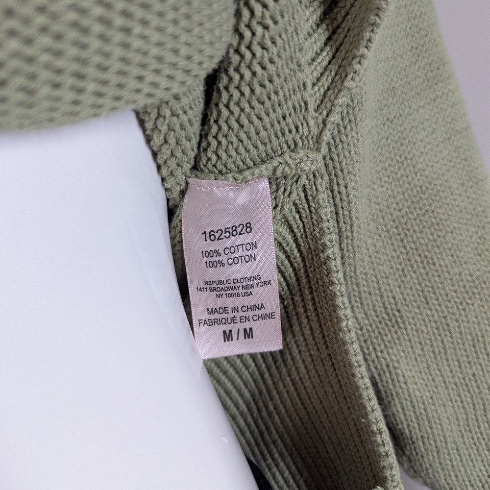 Philosophy Sage Green Knit Sweater – Oversized Crew Neck – Minimalist Pullover M - Picture 9 of 9